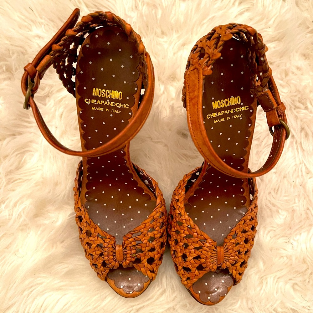 Moschino Ankle Strap Sandals Vero Cuoio